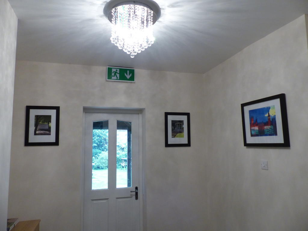 The Sun Inn Englefield Green Oda fotoğraf